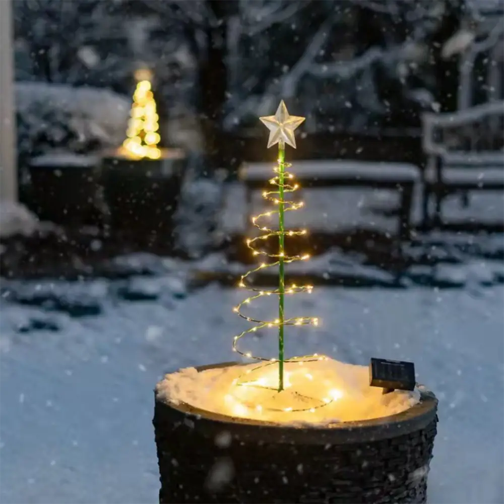 Smart Addresses SolarWise: Outdoor Christmas Tree Light Stand Christmas Tree